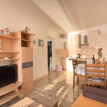Apartments By The Sea Vis - 8525 Bagian luar foto