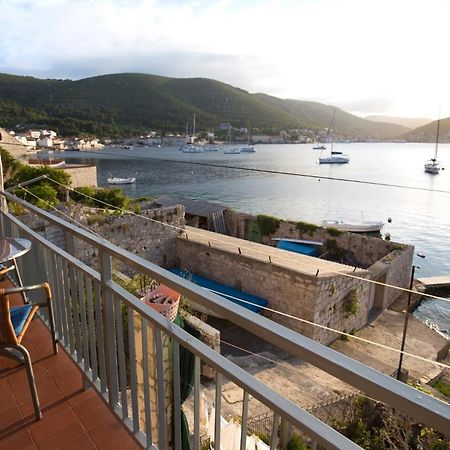 Apartments By The Sea Vis - 8525 Bagian luar foto